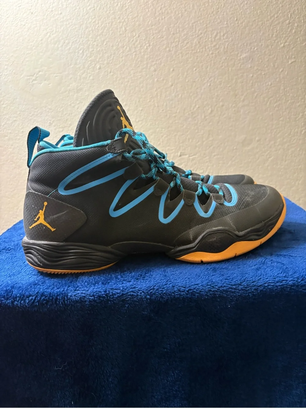 Jordan Men’s Black, Teal & Orange High-Top Basketball Shoes